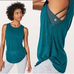 NWT LULULEMON ROUND TWO TANK